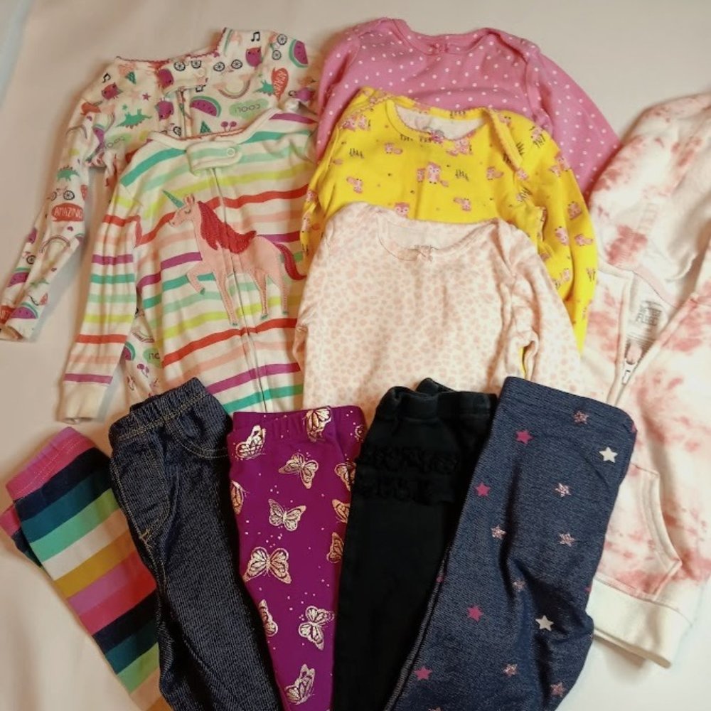 Baby Girls 12M Lot - Carters